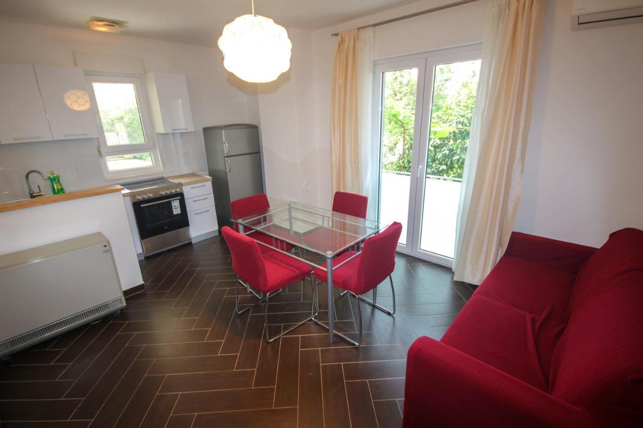Cukon Holiday Home Medulin Exteriör bild