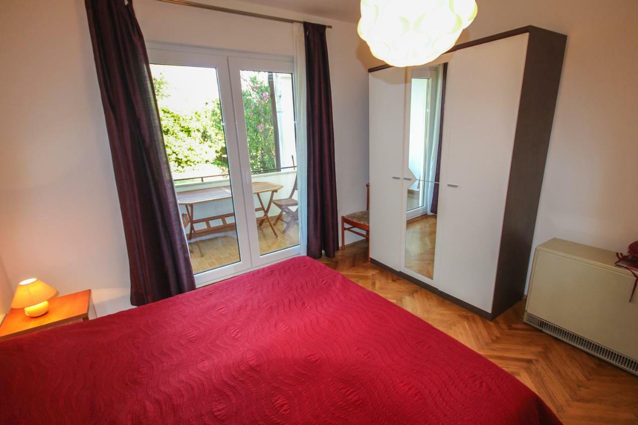 Cukon Holiday Home Medulin Exteriör bild